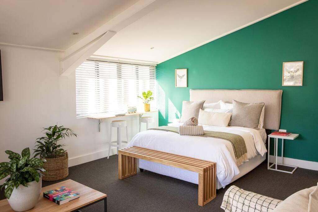 Hermanus Waterfront, Sea View Apartment With Balcony Εξωτερικό φωτογραφία