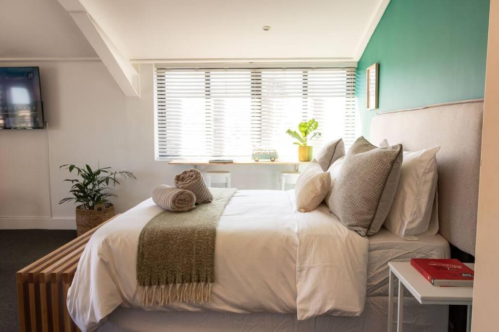 Hermanus Waterfront, Sea View Apartment With Balcony Εξωτερικό φωτογραφία