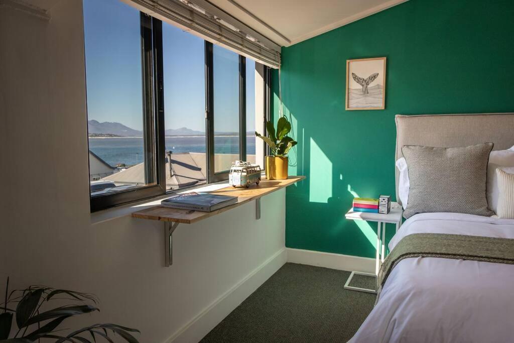 Hermanus Waterfront, Sea View Apartment With Balcony Εξωτερικό φωτογραφία